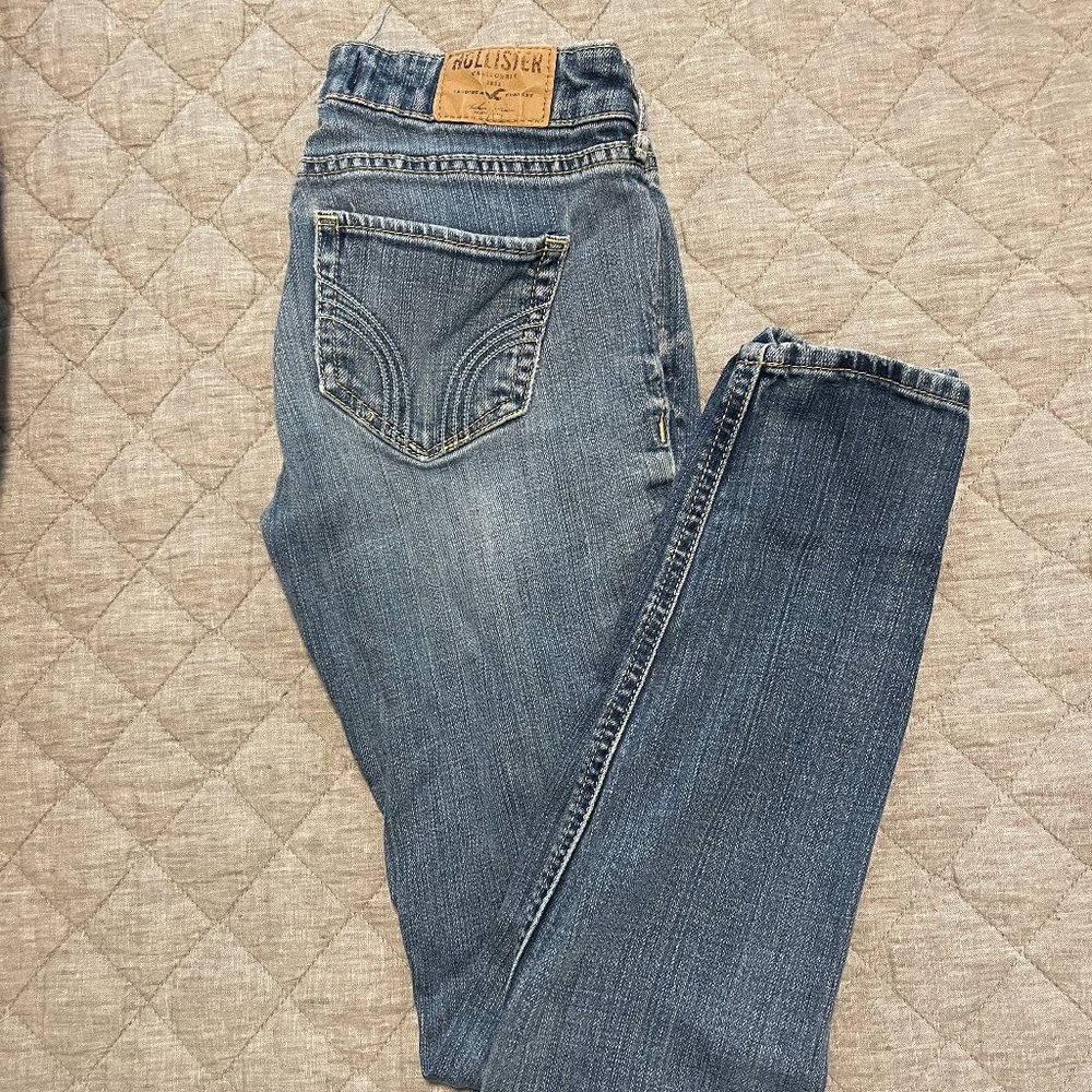 Hollister Women's Super Skinny Denim Jeans, Medium Wash, Size 25
